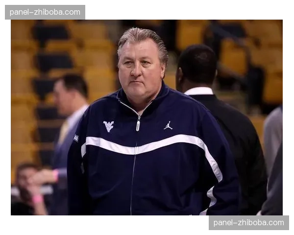 NBA官方举办教练研讨会，深入探讨五月赛事攻防转换效率优化路径